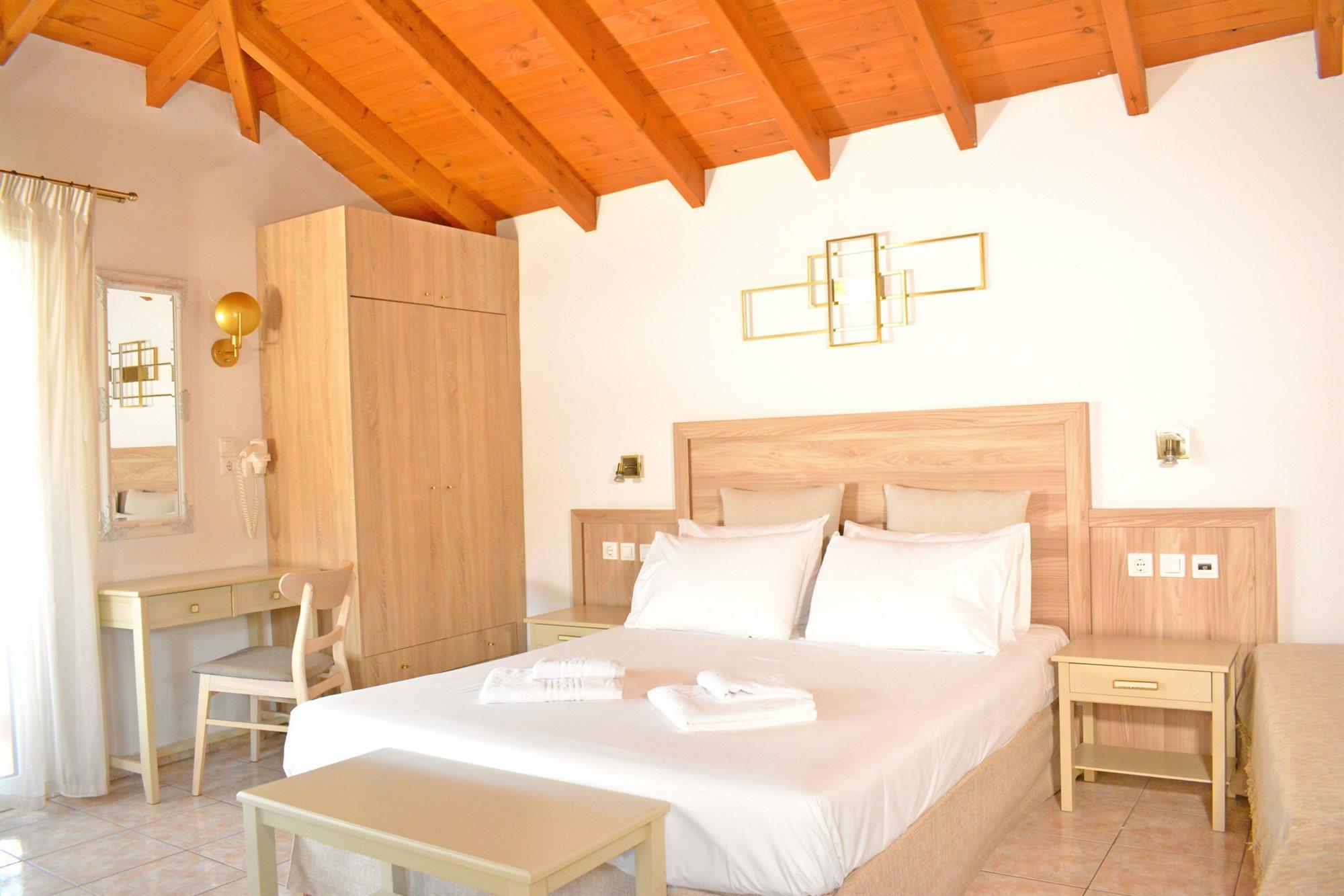 Melina'S House Aparthotel Stalós Екстериор снимка