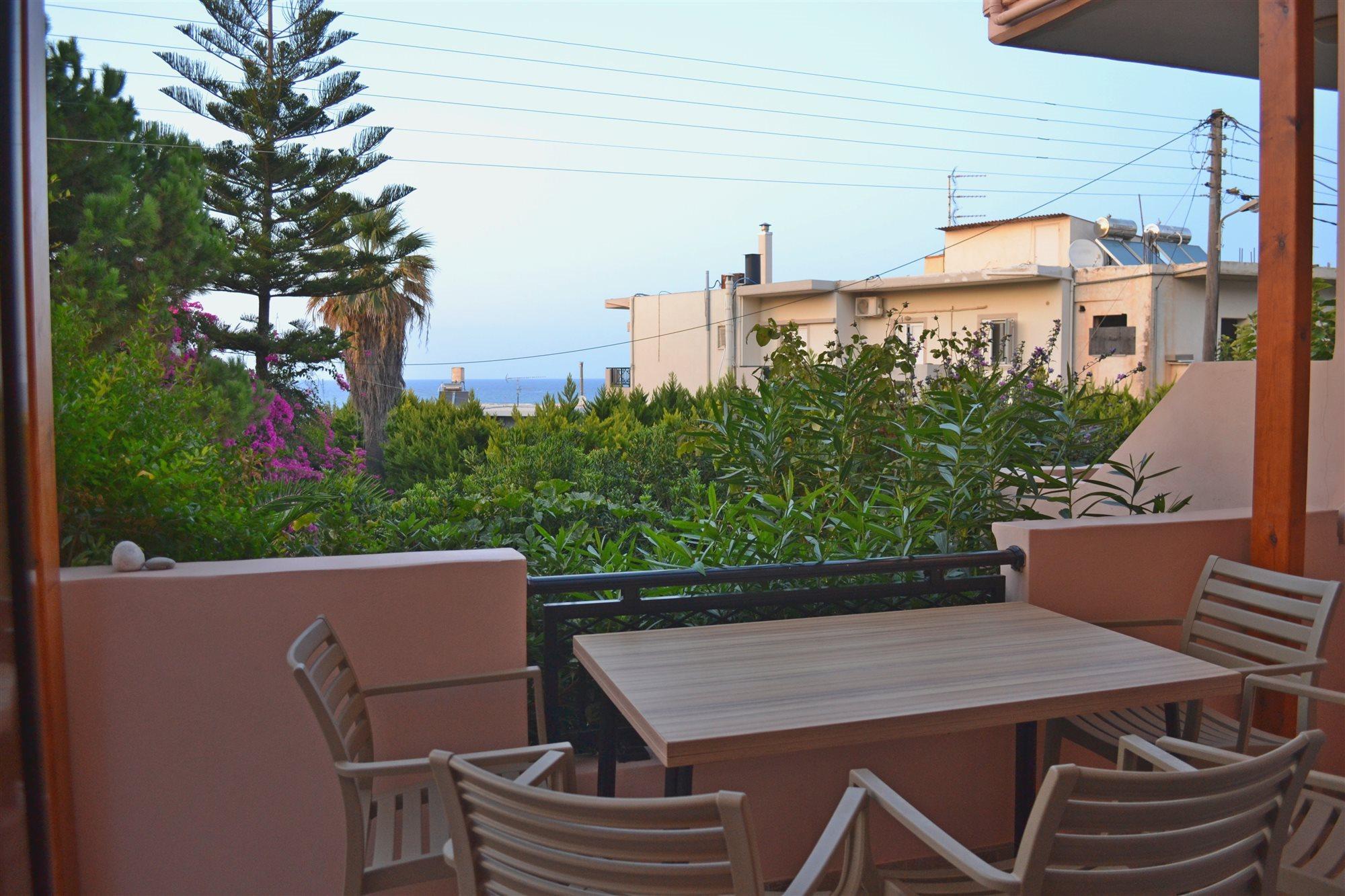Melina'S House Aparthotel Stalós Екстериор снимка